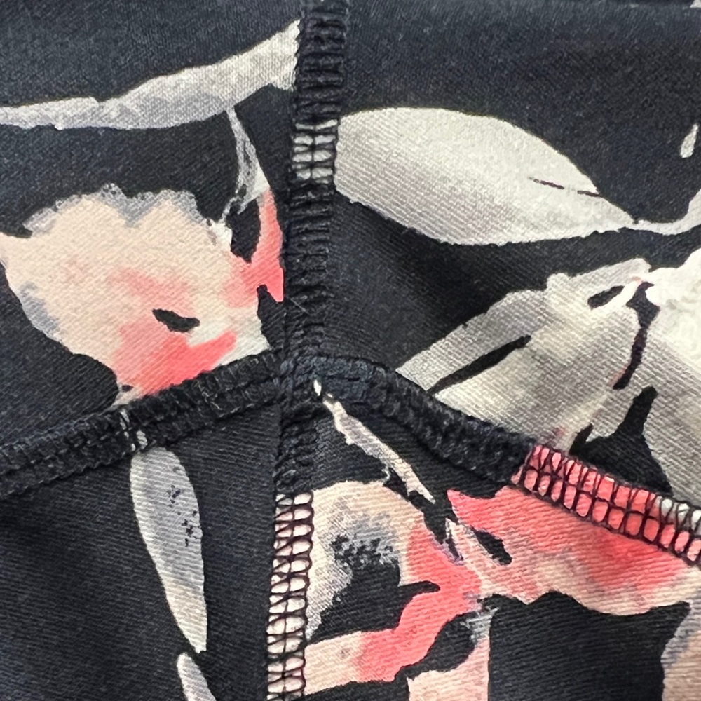 Torrid Live Active Floral Print Black Leggings - Picture 8 of 8